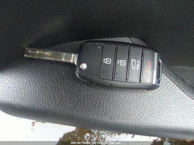 3KPA24AB5KE179085 KIA RIO S