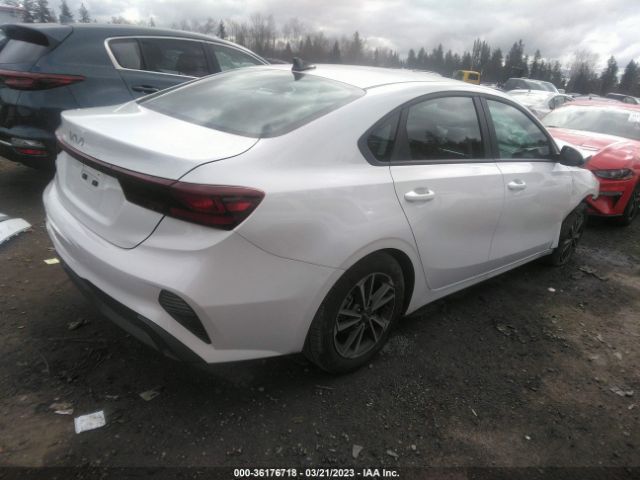 3KPF24AD4PE596065 KIA Forte Lxs