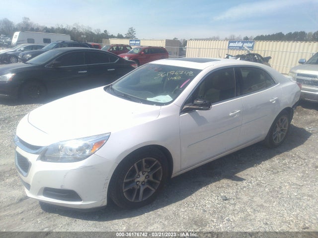 Chevrolet MALIBU LT 2015 1G11C5SL2FF345965 Image 2