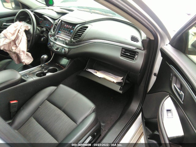 Chevrolet IMPALA 1LT 2017 2G1105S31H9142408 Image 5