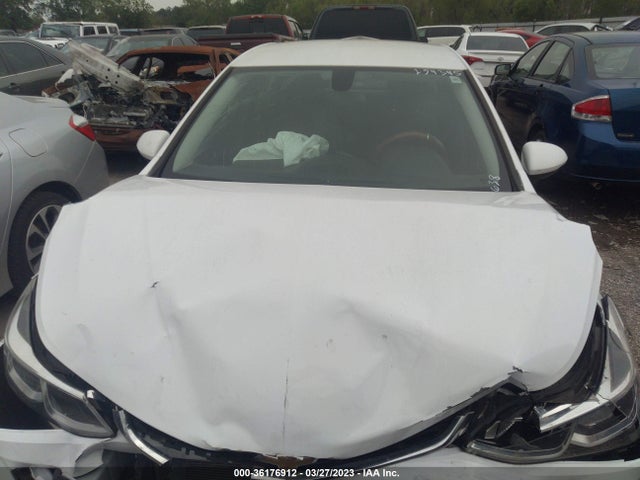 Chevrolet CRUZE LS 2018 1G1BC5SM8J7200638 Image 11