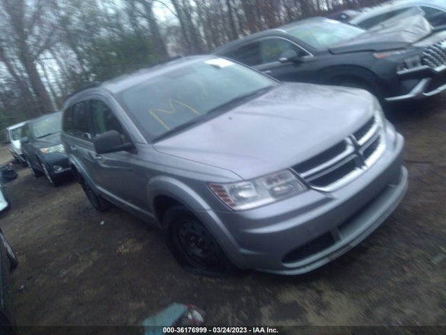 2017 3C4PDCAB9HT549831 main image