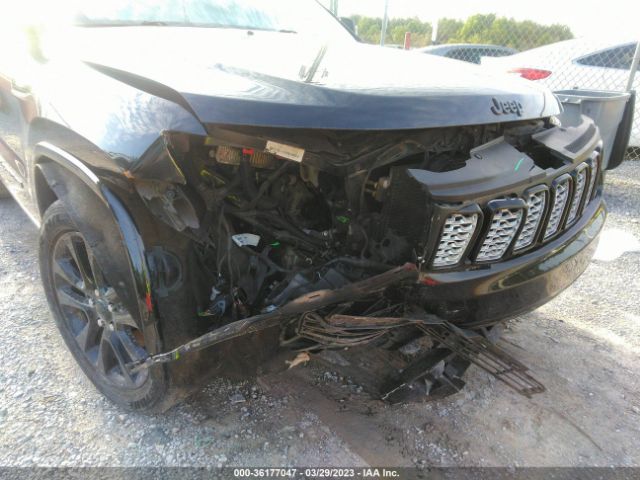 1C4RJEAG4KC580139 Jeep Grand Cherokee Altitude