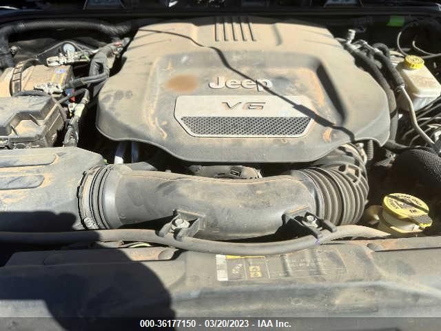 1C4BJWDG3HL749370 Jeep Wrangler Unlimited Sport