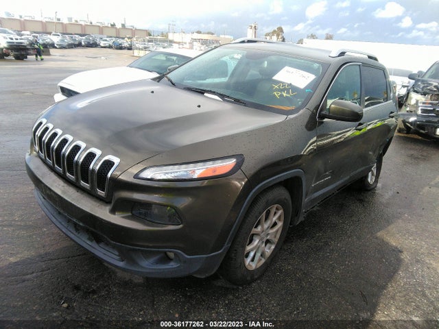 1C4PJMCS3FW571634 Jeep Cherokee Latitude