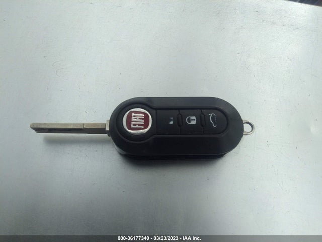 2017 Fiat 500e, VIN: 3C3CFFGE3HT557763