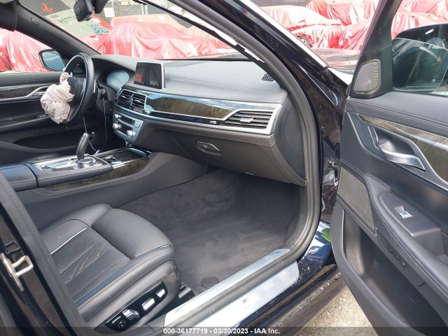 BMW 7 Series 740i 2022 аукцион фото