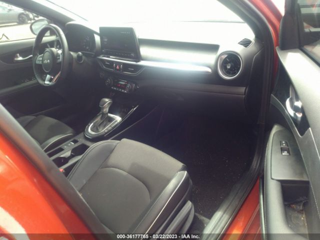 3KPF54AD2PE519606 KIA Forte Gt-line