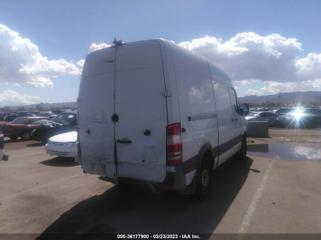 Mercedes-Benz SPRINTER CARGO VANS 2015 WD3PE7DCXFP141973 Image 6