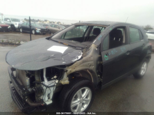 Chevrolet TRAX LS 2019 3GNCJKSB7KL359797 Image 2