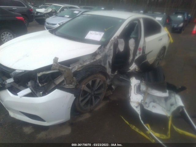 2016 Nissan Altima 2.5 Sr მანქანა იყიდება აუქციონზე, vin: 1N4AL3AP7GC268678, აუქციონის ნომერი: 36178070