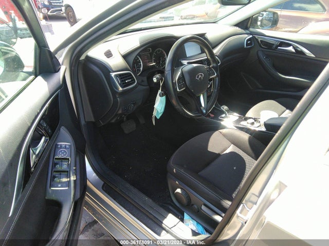 SJKCH5CP2KA008395 Infiniti Qx30 Pure