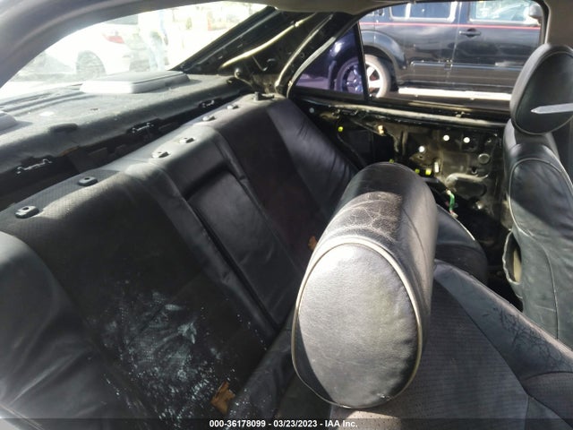 2001 LEXUS IS 300 VIN: JTHBD182110003952