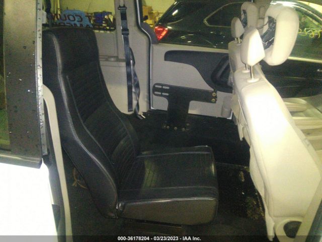 2C7WDGBG4JR363705 Dodge Grand Caravan Se
