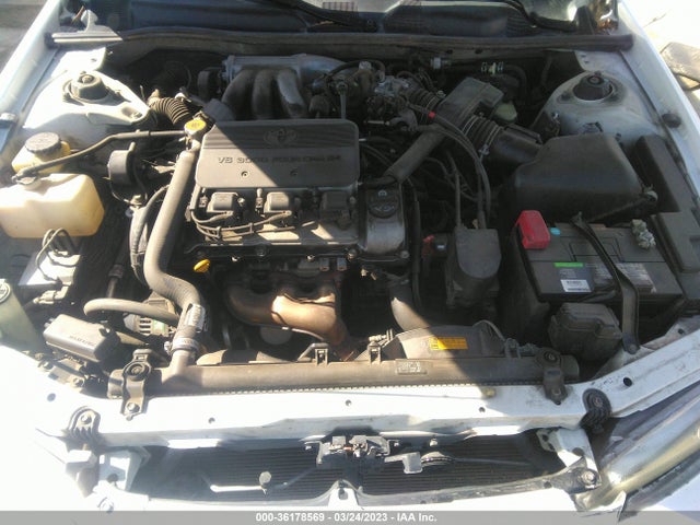 1998 TOYOTA CAMRY LE/XLE VIN: JT2BF28K2W0120117