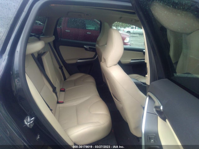 2016 Volvo XC60, VIN: YV440MDK1G2901846