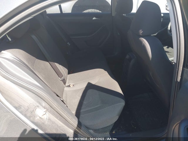 3VW267AJ7GM351855 Volkswagen Jetta Sedan 1.4t S