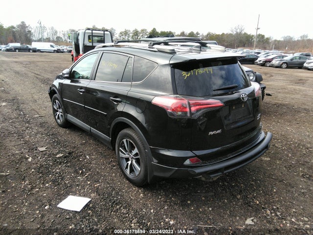 2018 TOYOTA RAV4 XLE/ADVENTURE VIN: 2T3RFREV2JW737714