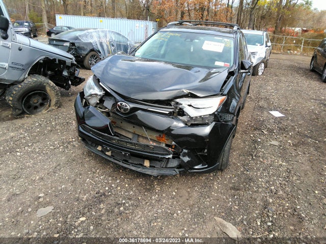 2018 TOYOTA RAV4 XLE/ADVENTURE VIN: 2T3RFREV2JW737714