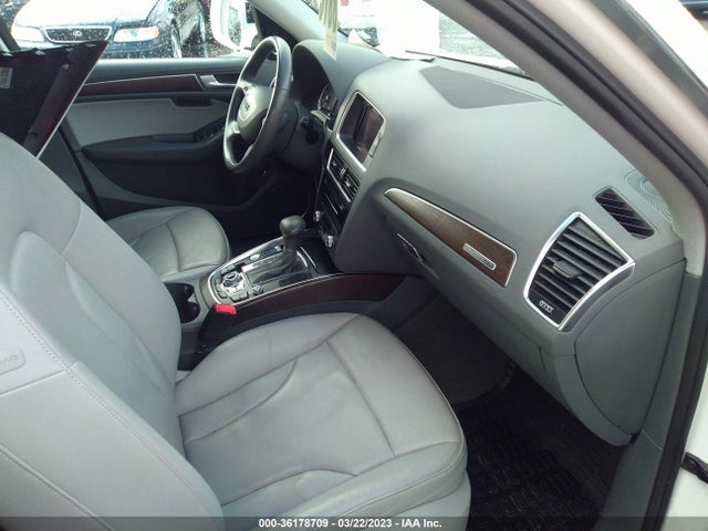WA1L2AFP7HA040593 Audi Q5 Premium Plus