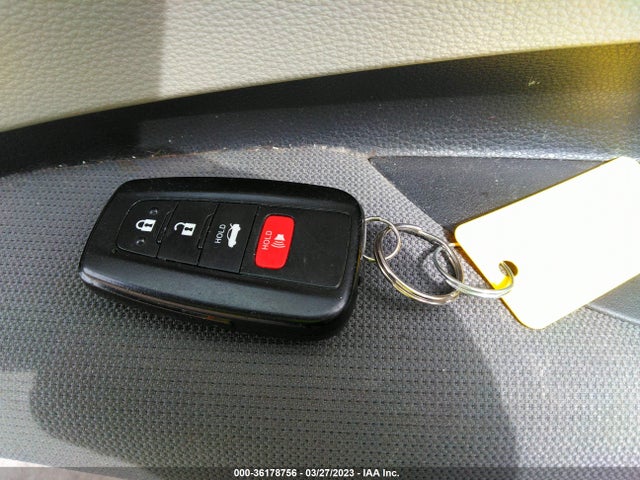 Toyota COROLLA LE 2020 JTDHPRAE1LJ009415 Image 3