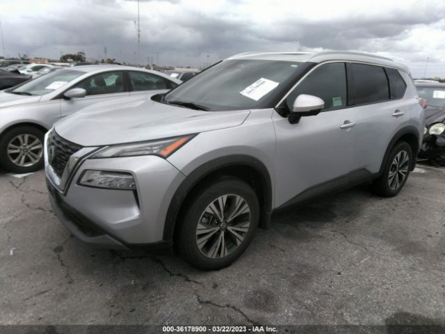 5N1AT3BA8MC816943 Nissan ROGUE SV