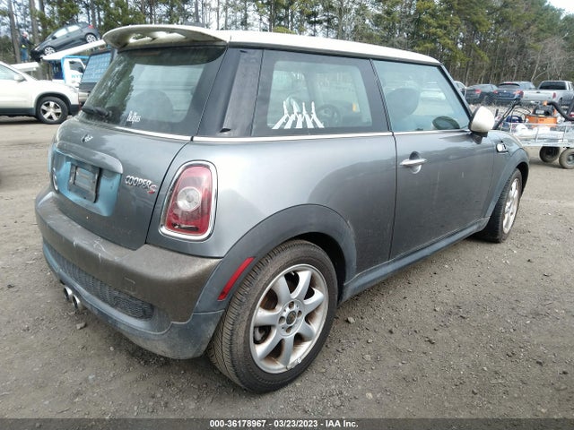 2008 MINI COOPER HARDTOP S VIN: WMWMF73538TT88221
