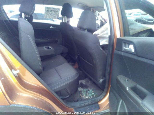 KNDPMCAC4H7273782 KIA Sportage Lx