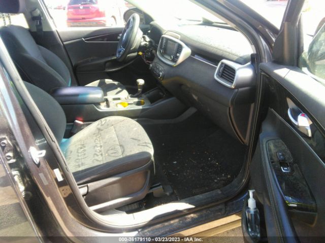 5XYPG4A36KG545756 KIA SORENTO LX