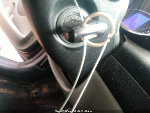 KNAFX4A81E5102934 KIA FORTE EX