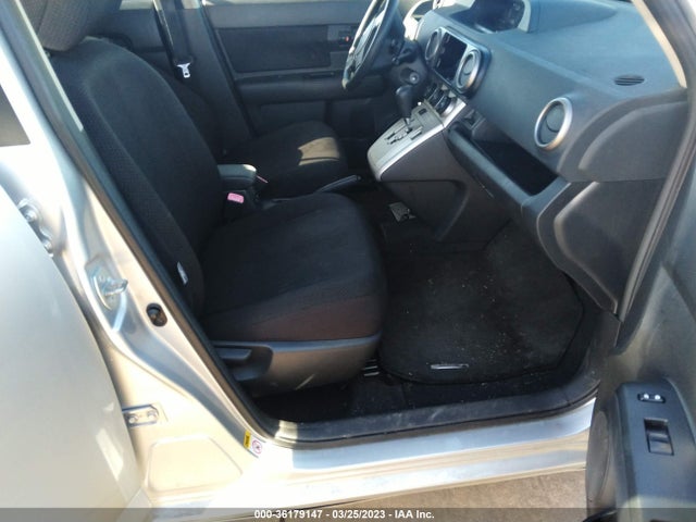 2008 SCION XB VIN: JTLKE50E281018691