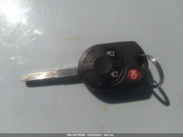 1FMCU9GD1JUA73351 Ford ESCAPE SE