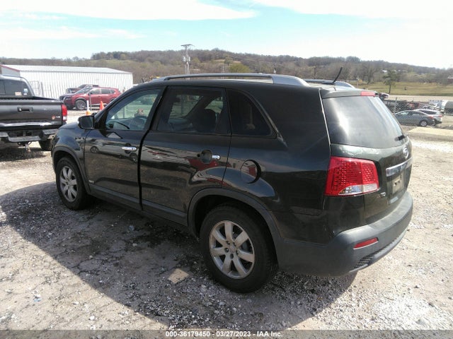 2012 KIA SORENTO LX VIN: 5XYKTDA24CG217735