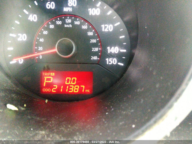 2012 KIA SORENTO LX VIN: 5XYKTDA24CG217735