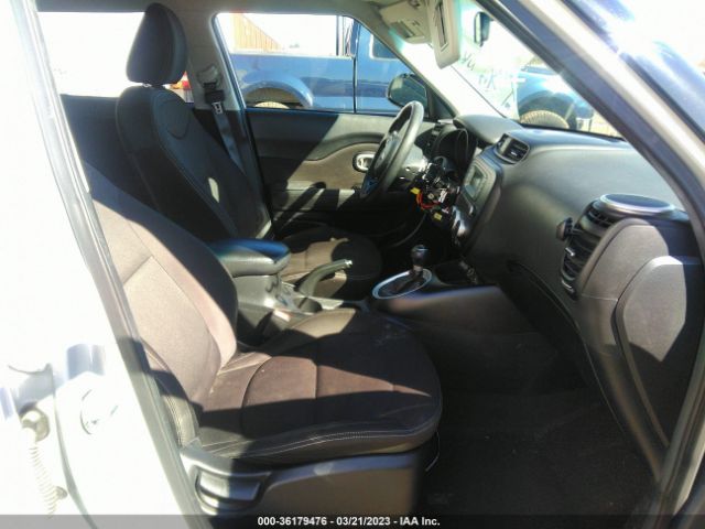 KNDJN2A2XG7832061 KIA Soul Base