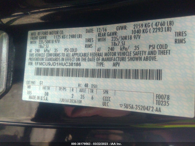 1FMCU9JD1HUC38186 Ford Escape Titanium