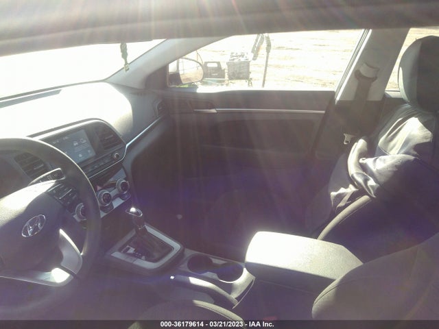 Hyundai ELANTRA SEL 2019 5NPD84LF0KH428576 Image 6