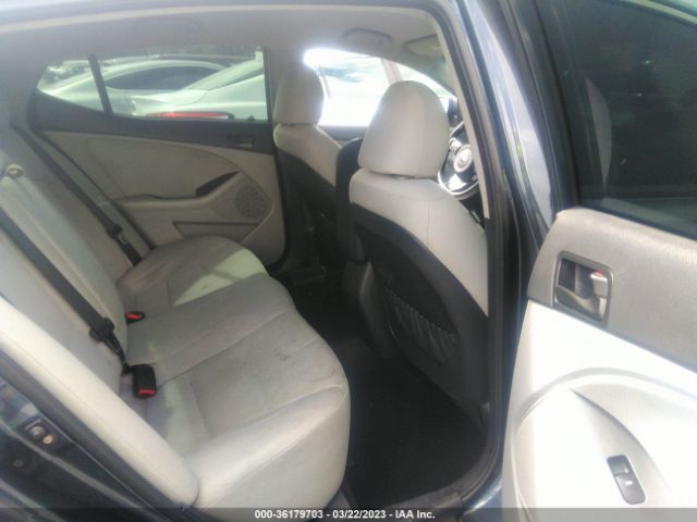KNAGM4A74F5615598 KIA Optima Lx