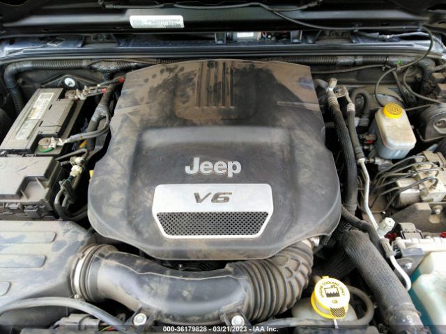 1C4BJWDGXJL812258 Jeep Wrangler Jk Unlimited Sport S