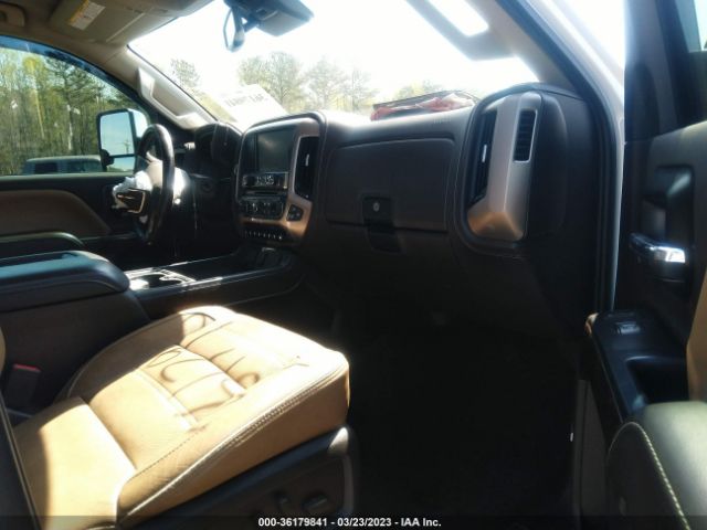 1GT12SEY3KF187663 GMC Sierra 2500hd Denali