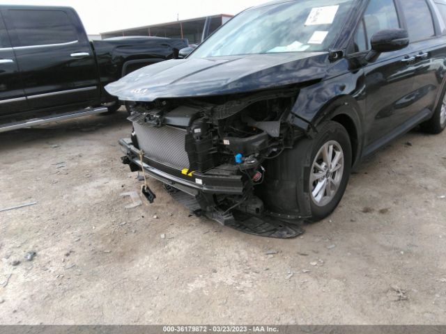 KNDNB4H31P6256273 KIA Carnival Lx