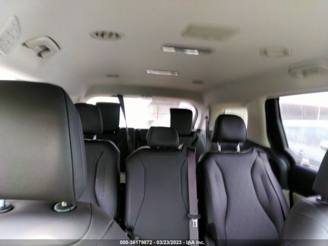 KNDNB4H31P6256273 KIA Carnival Lx