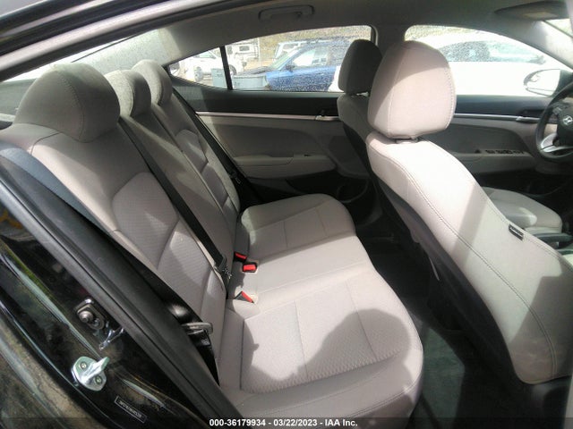 2019 HYUNDAI ELANTRA SE VIN: 5NPD74LF4KH415378