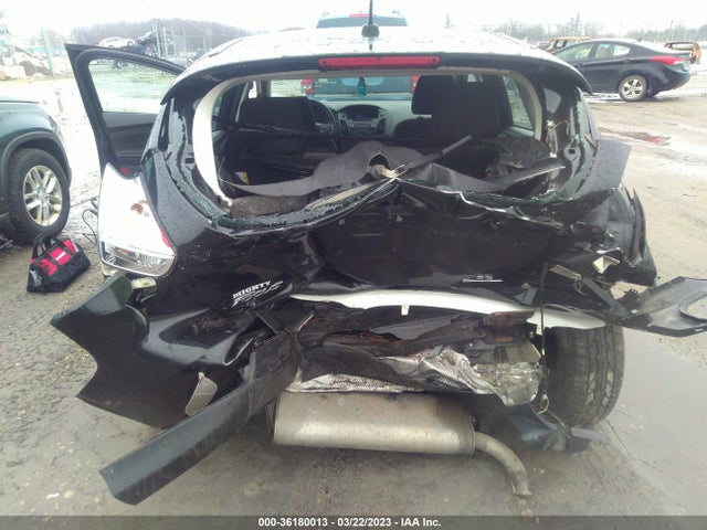 Ford FOCUS SE 2015 1FADP3K22FL367850 Image 6