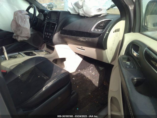 2C4RDGCG2KR558972 Dodge Grand Caravan Sxt