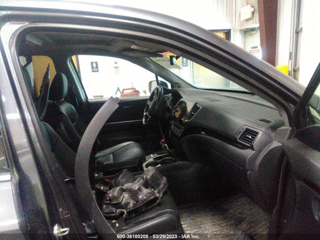 Honda Pilot Touring 8-passenger 2019 5FNYF6H97KB087424 Image 7