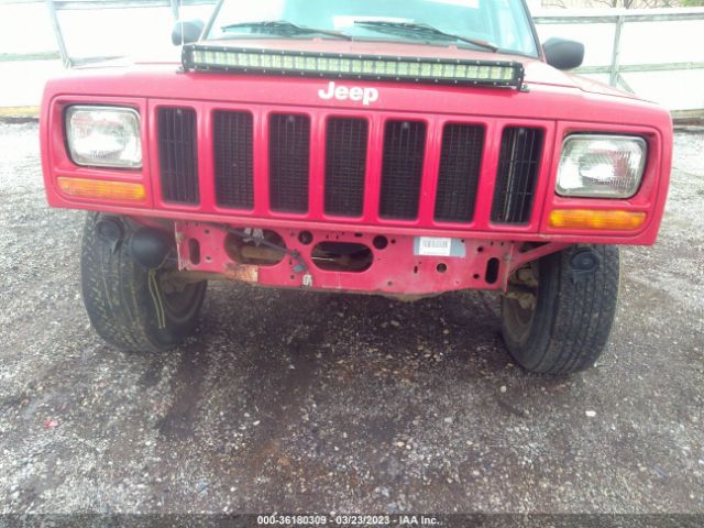 1J4FF68S1XL508028 Jeep Cherokee Sport/classic