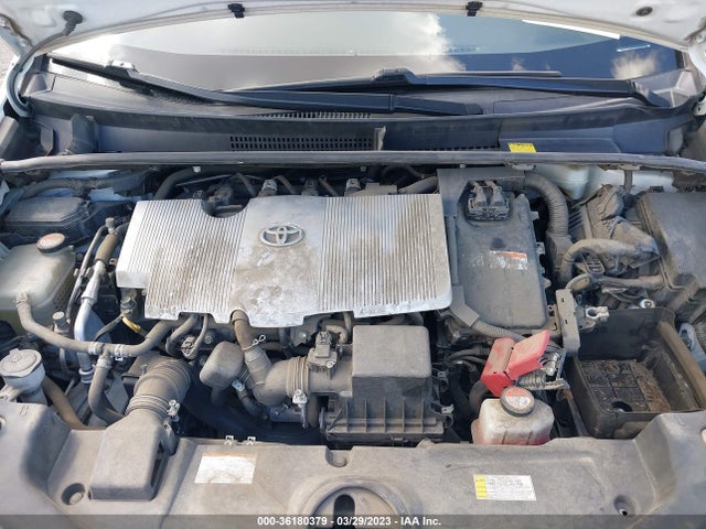 Toyota Prius Four 2016 JTDKARFU0G3004448 Image 11