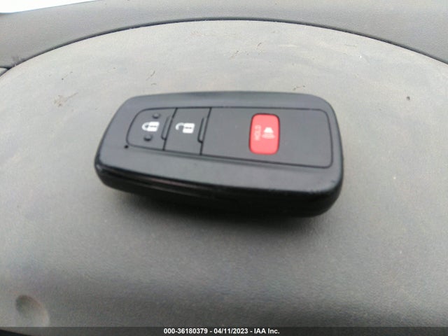 Toyota Prius Four 2016 JTDKARFU0G3004448 Image 3