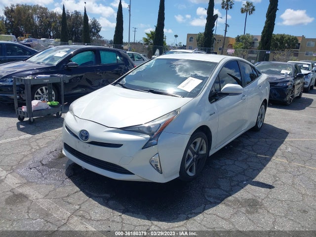 Toyota Prius Four 2016 JTDKARFU0G3004448 Image 2